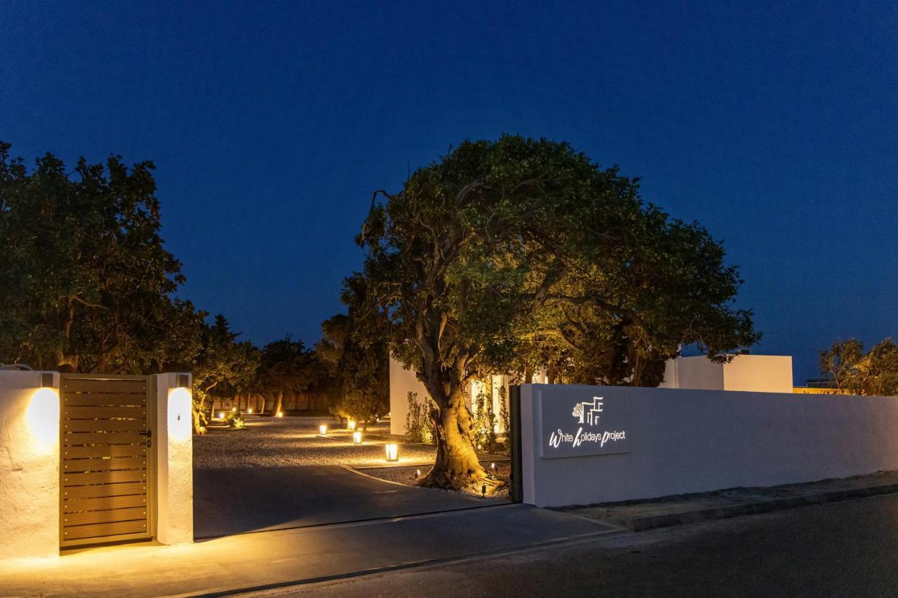 White Holidays Project Tinos Luaran gambar