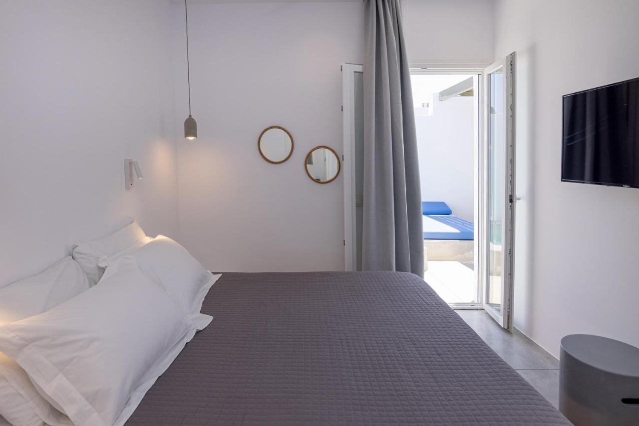 White Holidays Project Tinos Luaran gambar