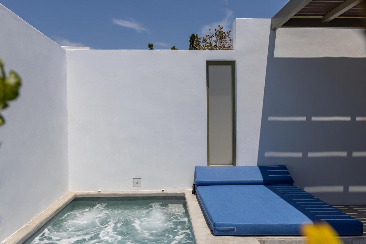 White Holidays Project Tinos Luaran gambar