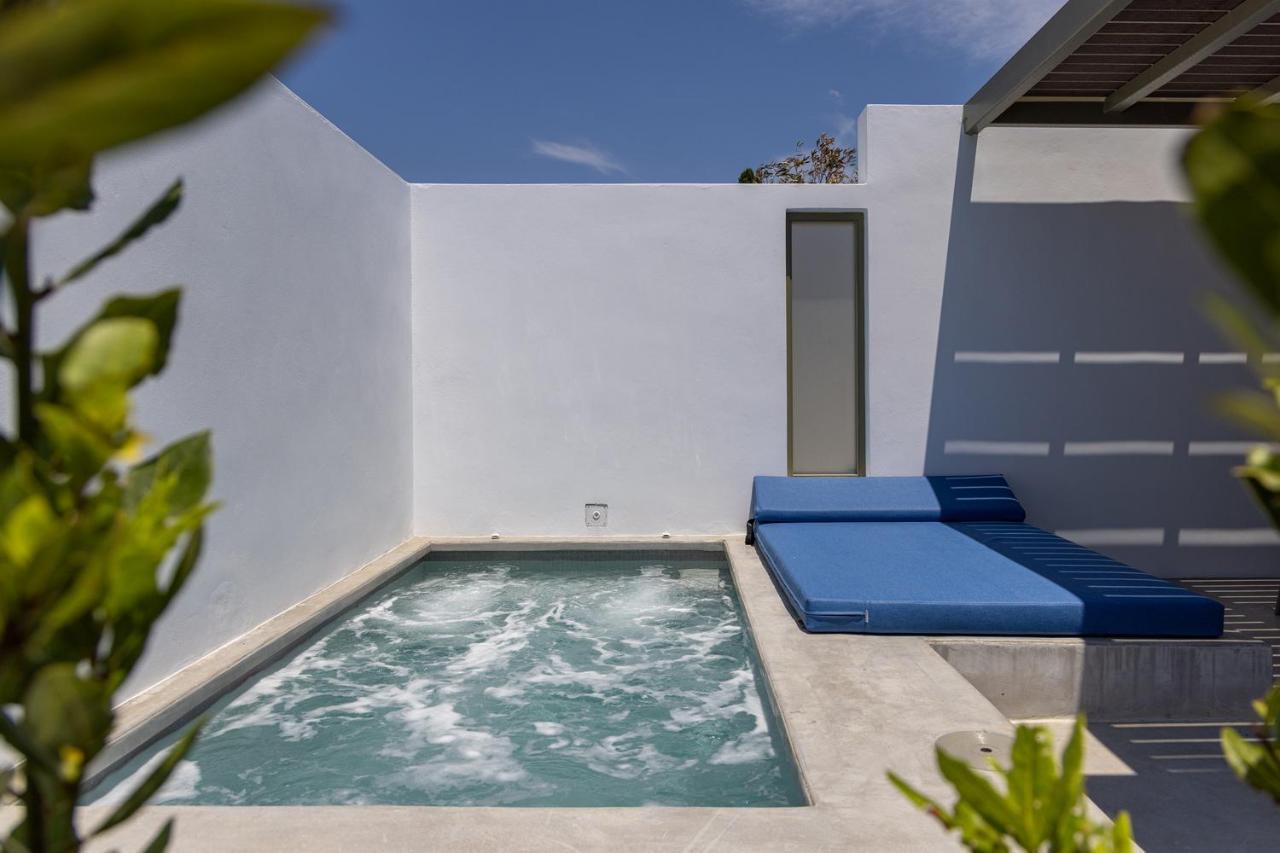 White Holidays Project Tinos Luaran gambar
