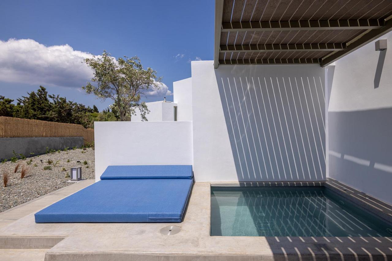 White Holidays Project Tinos Luaran gambar